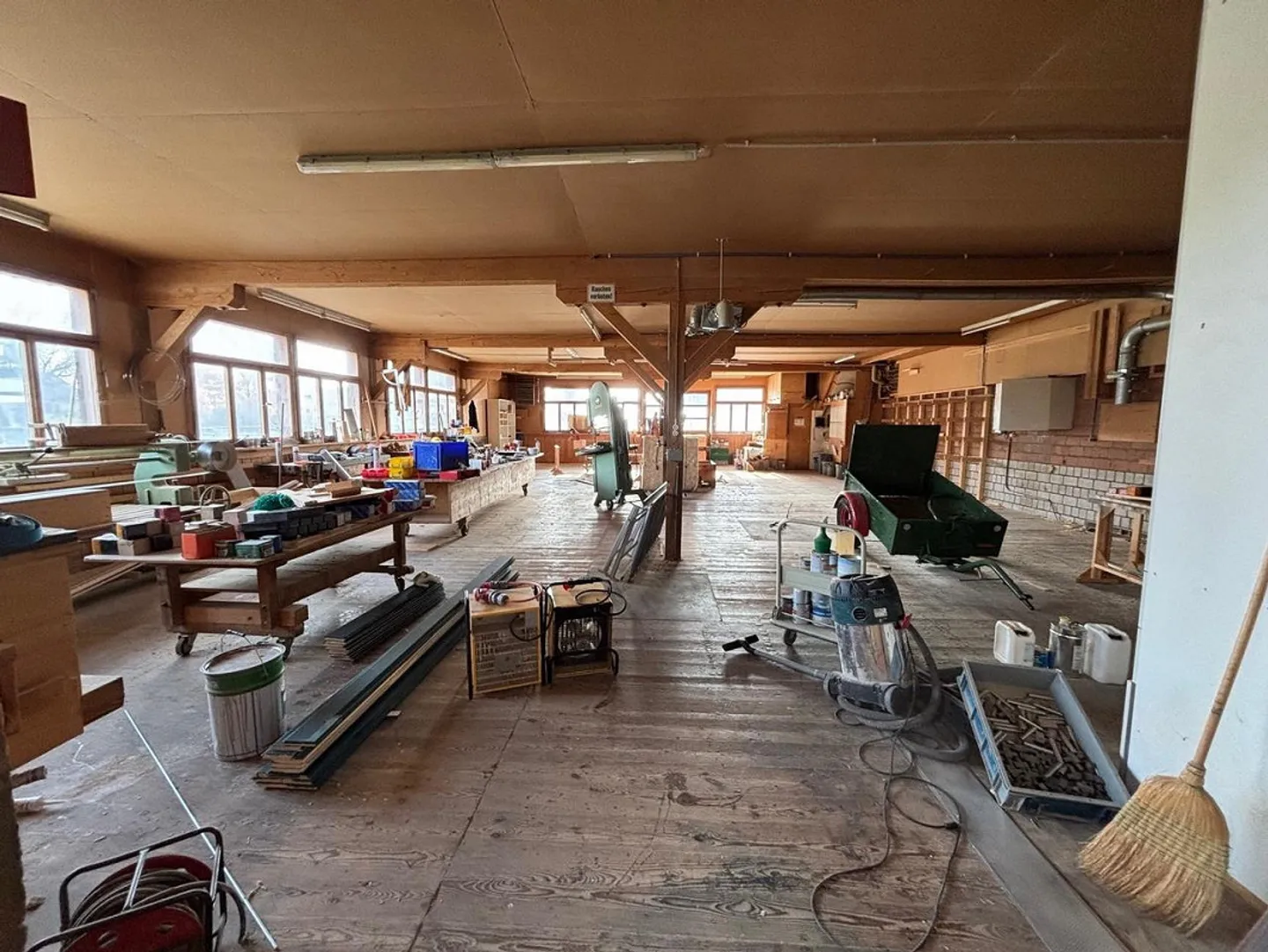 Vielseitige Gewerbefläche - Foto 6 von 10