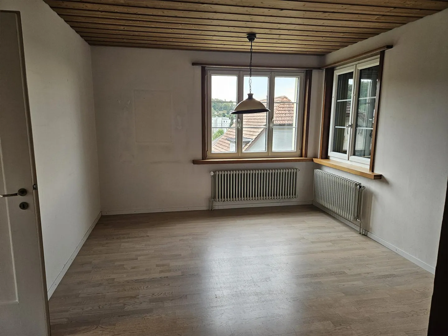 7 1/2 Zimmer Einfamilienhaus "1.5 Jahr befristet" - Photo 5 of 27