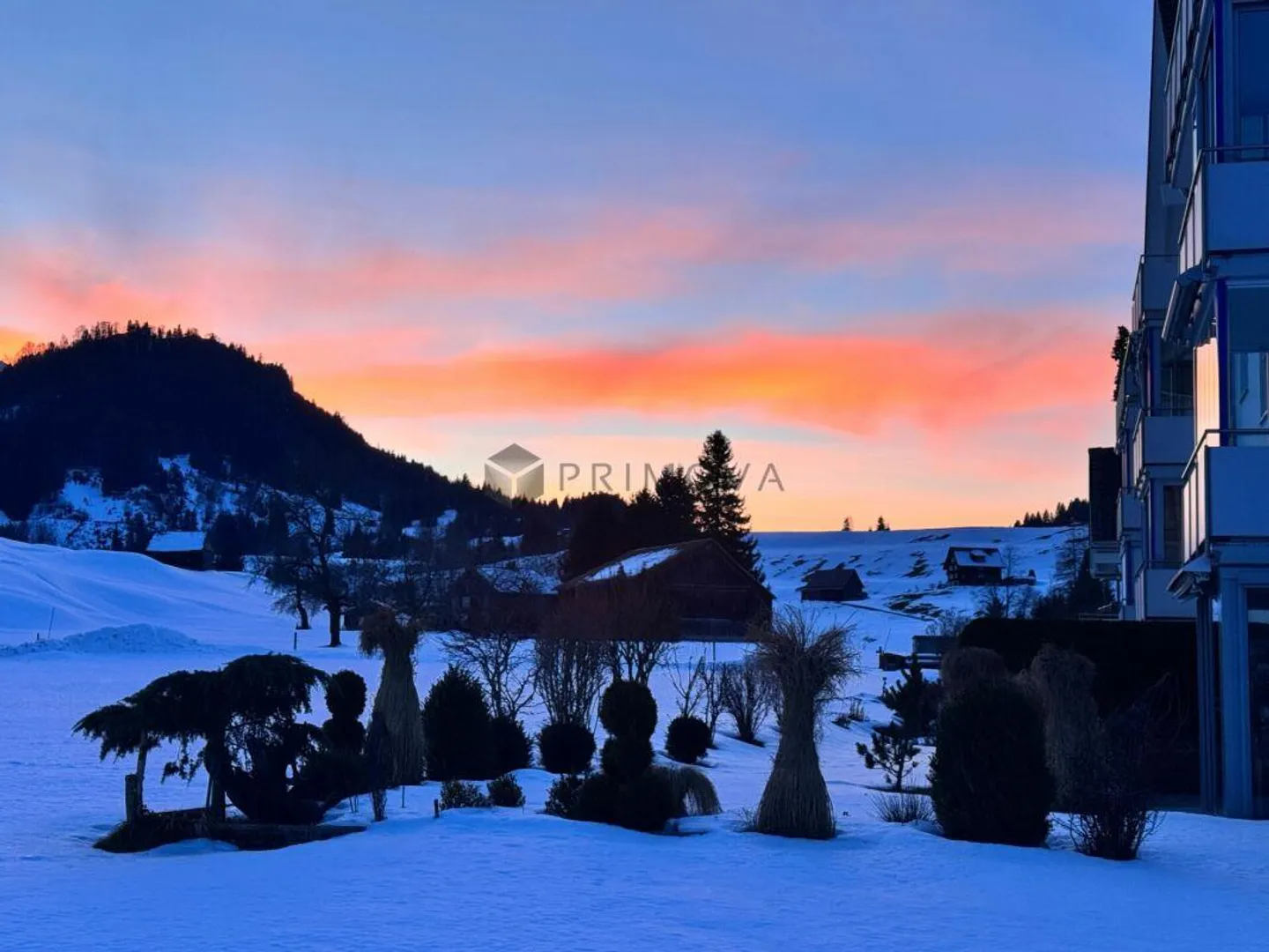 Sogno abitativo esclusivo: albe e panorama sul lago Sihl! - Foto 18 di 20