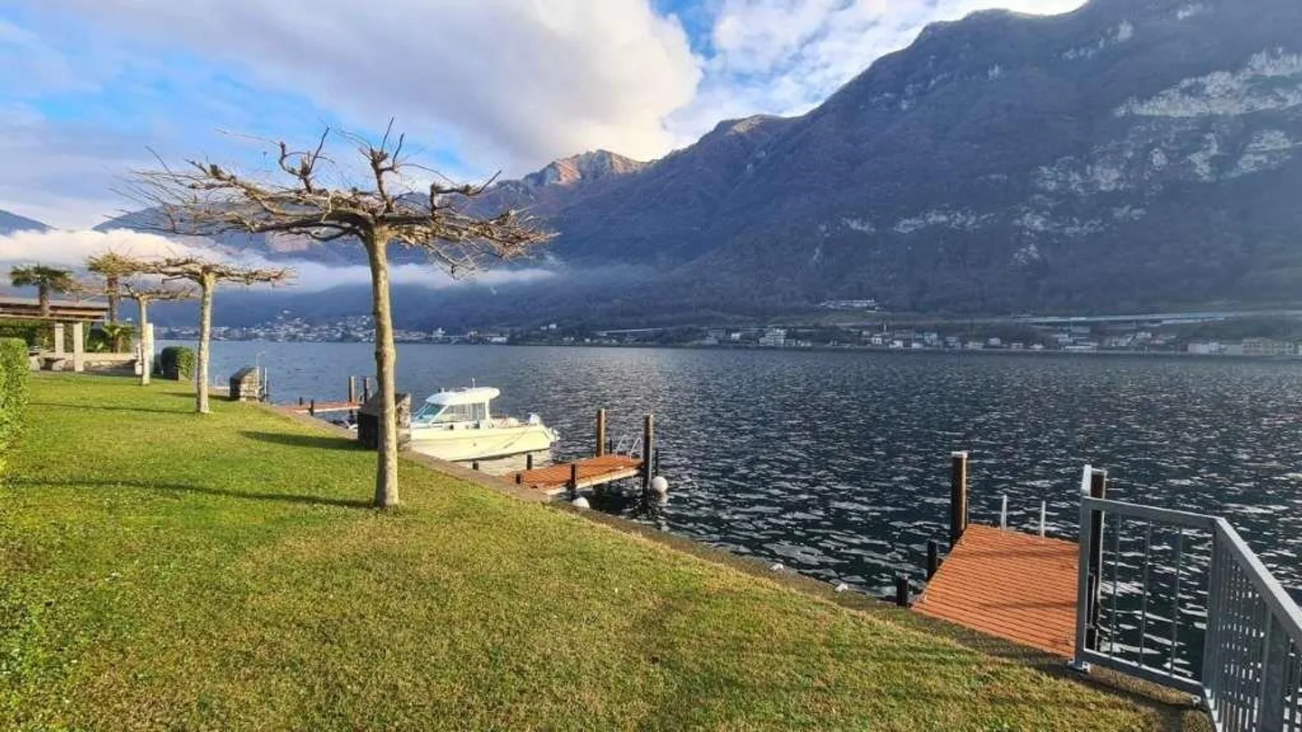 RIVA SAN VITALE: GRAZIOSO 2.5 LOC. FRONTE LAGO - Foto 5 von 10