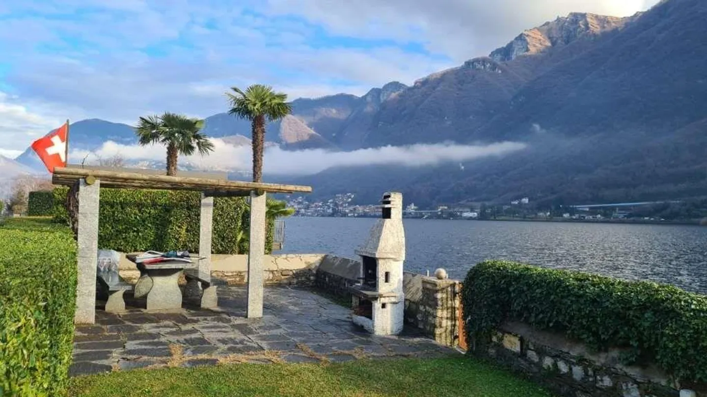 RIVA SAN VITALE: GRAZIOSO 2.5 LOC. FRONTE LAGO - Foto 6 von 10