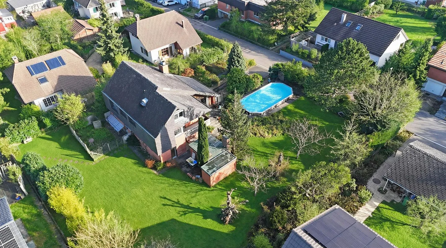 Charmantes Einfamilienhaus mit Garten - Foto 7 von 24