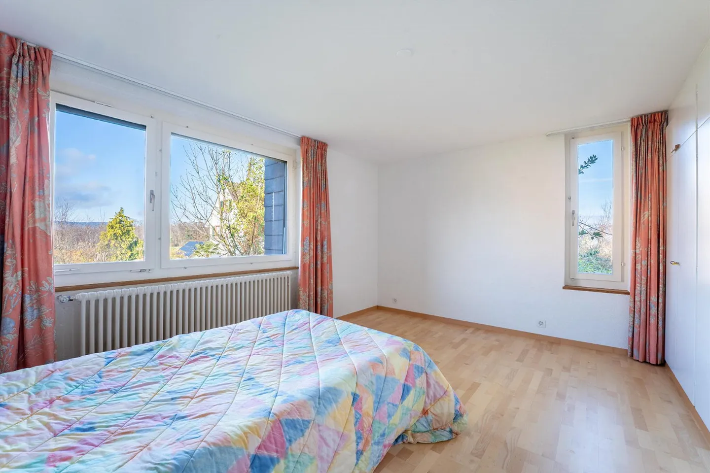 Charmantes Einfamilienhaus mit Garten - Foto 9 von 24