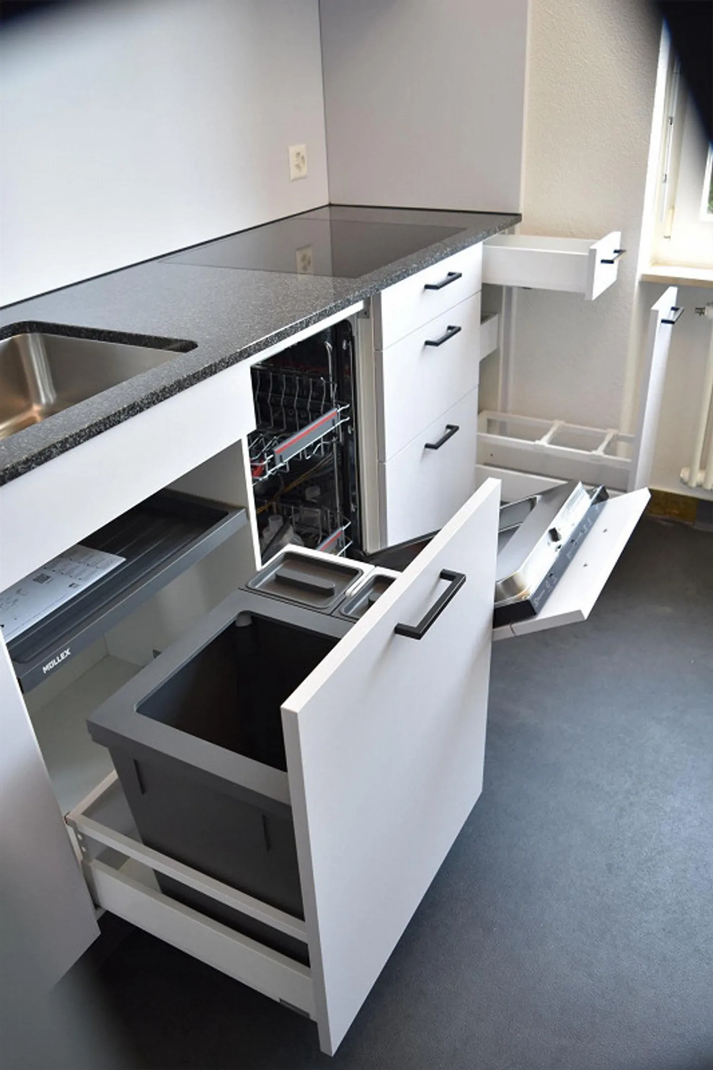 Renovierte Wohnung mit Balkon - Foto 3 von 11