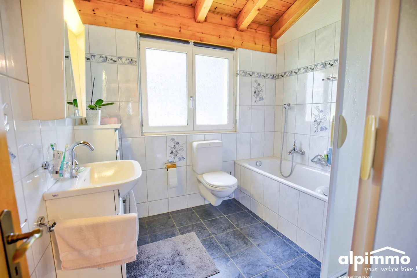 Magnifica villa come nuova ad Aproz-Sion! - Foto 14 di 27