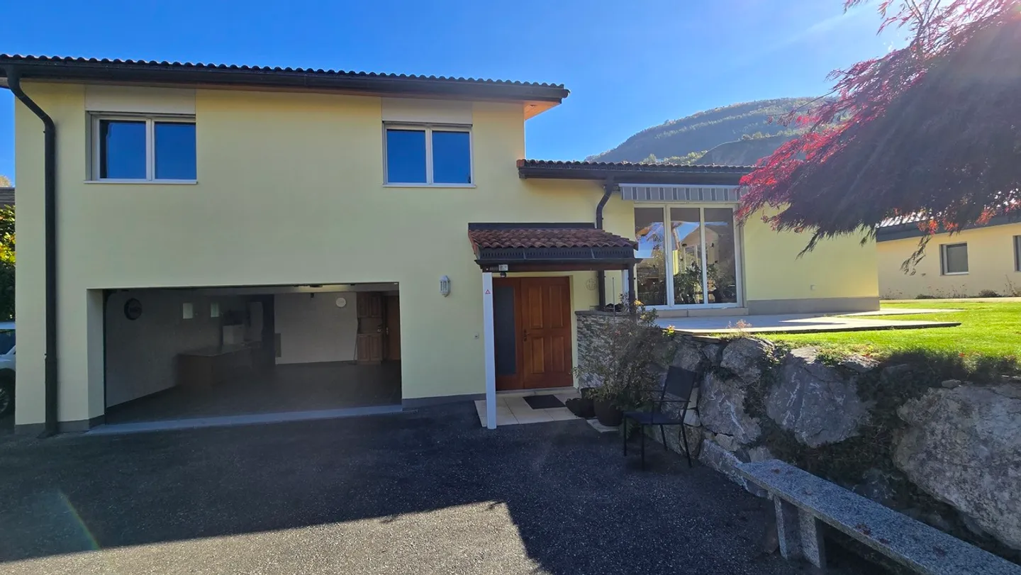 Magnifica villa come nuova ad Aproz-Sion! - Foto 17 di 27