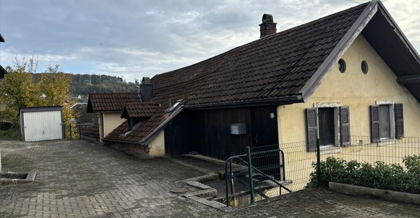 Edificio a Boncourt con rendimento del 7.36% - Foto 2 di 9