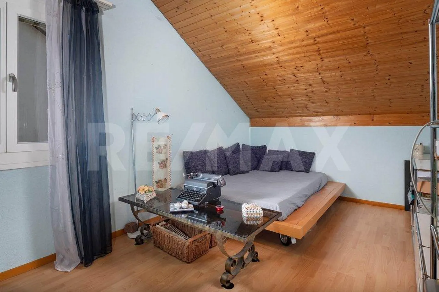 Eck-Haus in Anglikon: 5.5 Zimmer mit Garten - Photo 8 of 13
