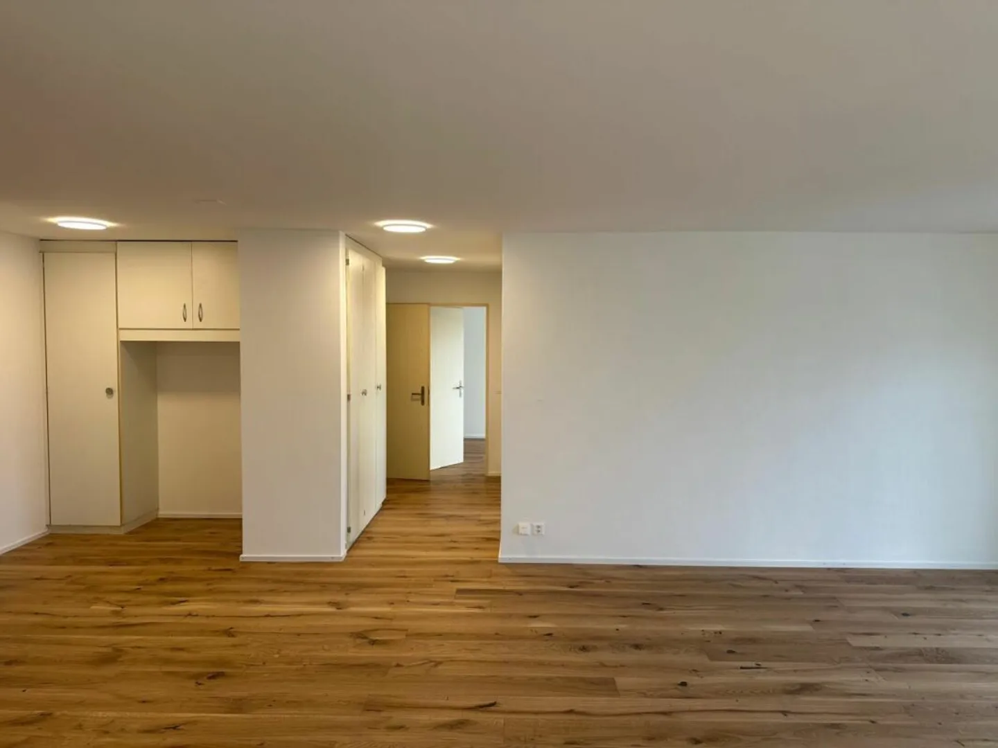 Bienvenue dans votre nouveau chez-vous - rénové avec style en périphérie verte de Solothurn - Photo 5 sur 10