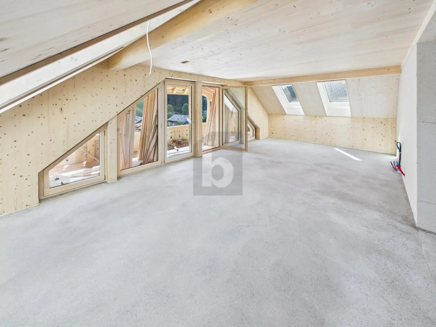 Modern Eco-Friendly Loft - Photo 3 of 6