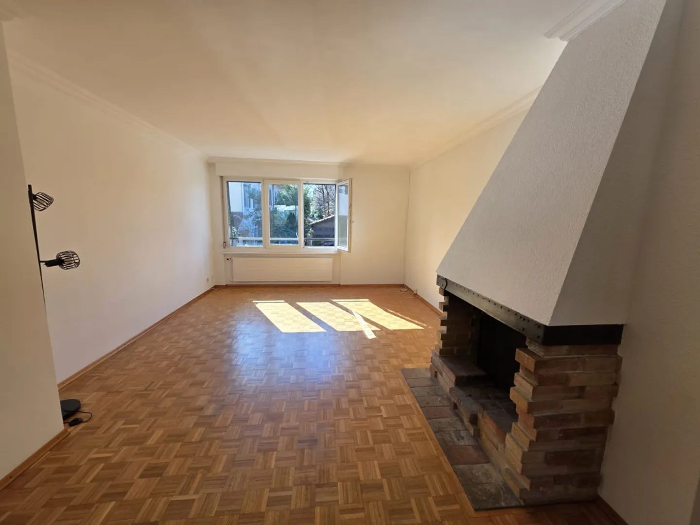 Charming Apartment in Collonge-Bellerive - Photo 2 of 12