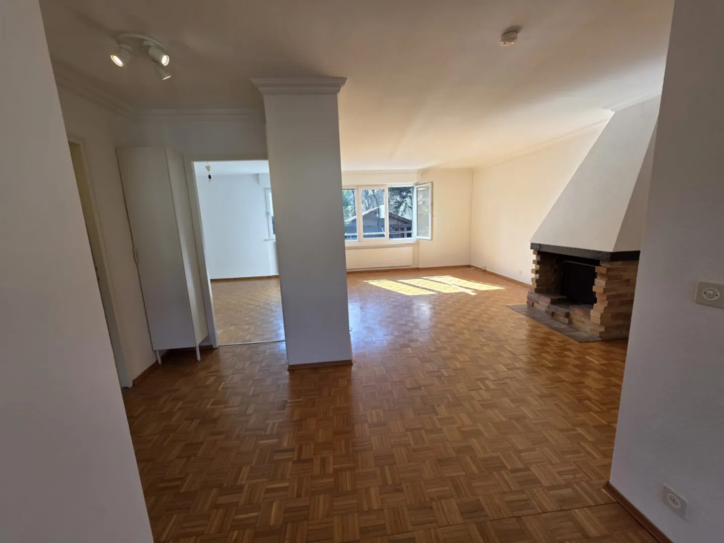 Charming Apartment in Collonge-Bellerive - Photo 11 of 12