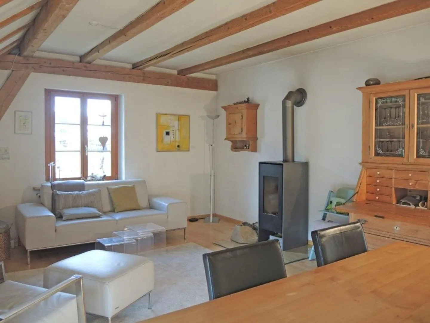 Appartement en duplex fraîchement rénové - Photo 4 sur 10