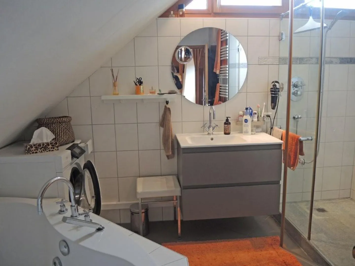 Appartement en duplex fraîchement rénové - Photo 10 sur 10