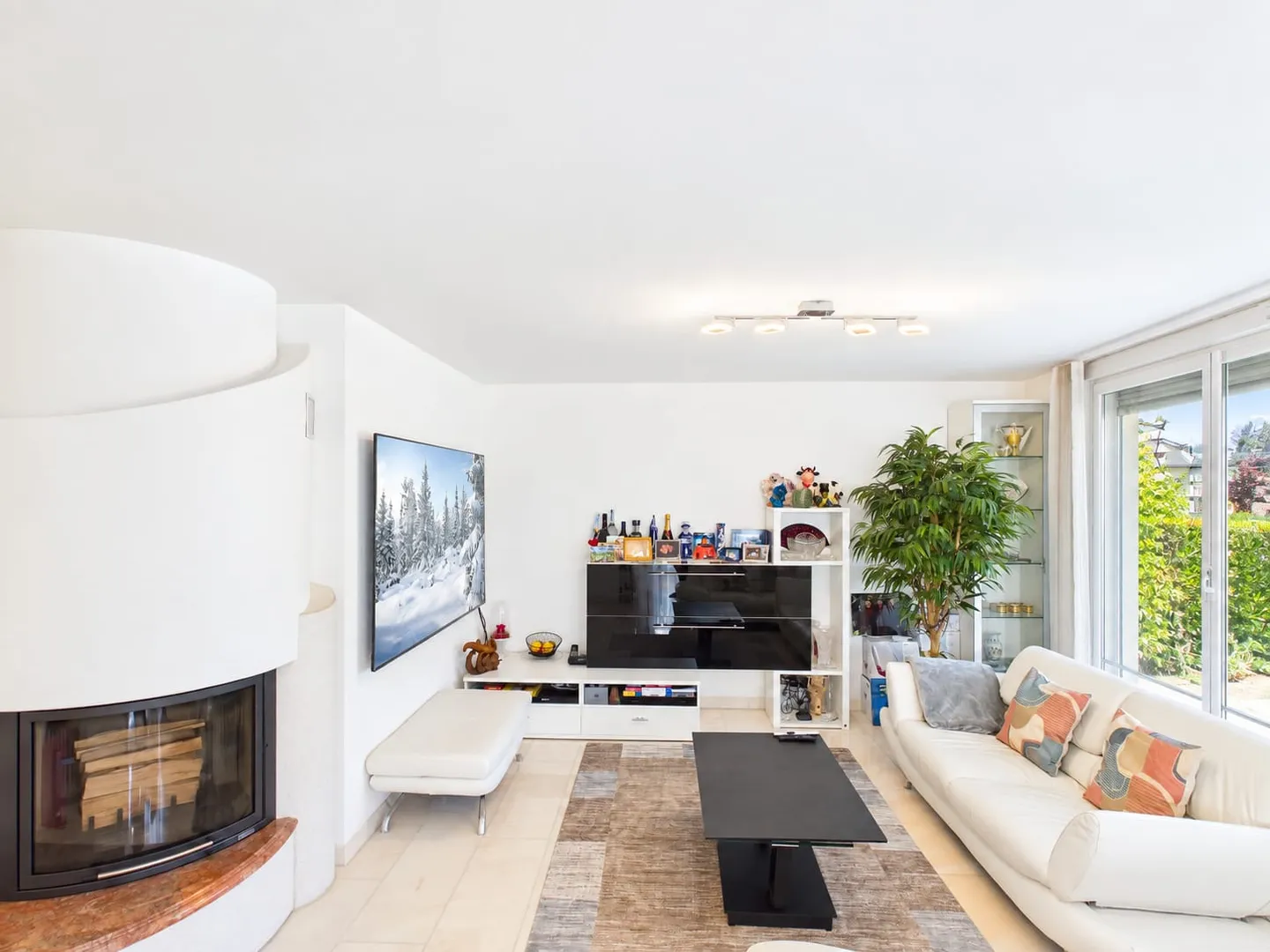 Single-family house with heated pool and wellness oasis - Photo 2 of 13