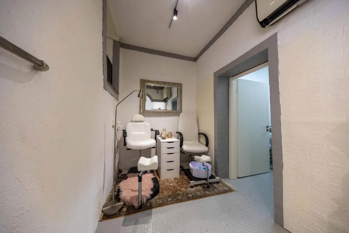 Espace Commercial Exceptionnel à Sion - Photo 3 sur 7