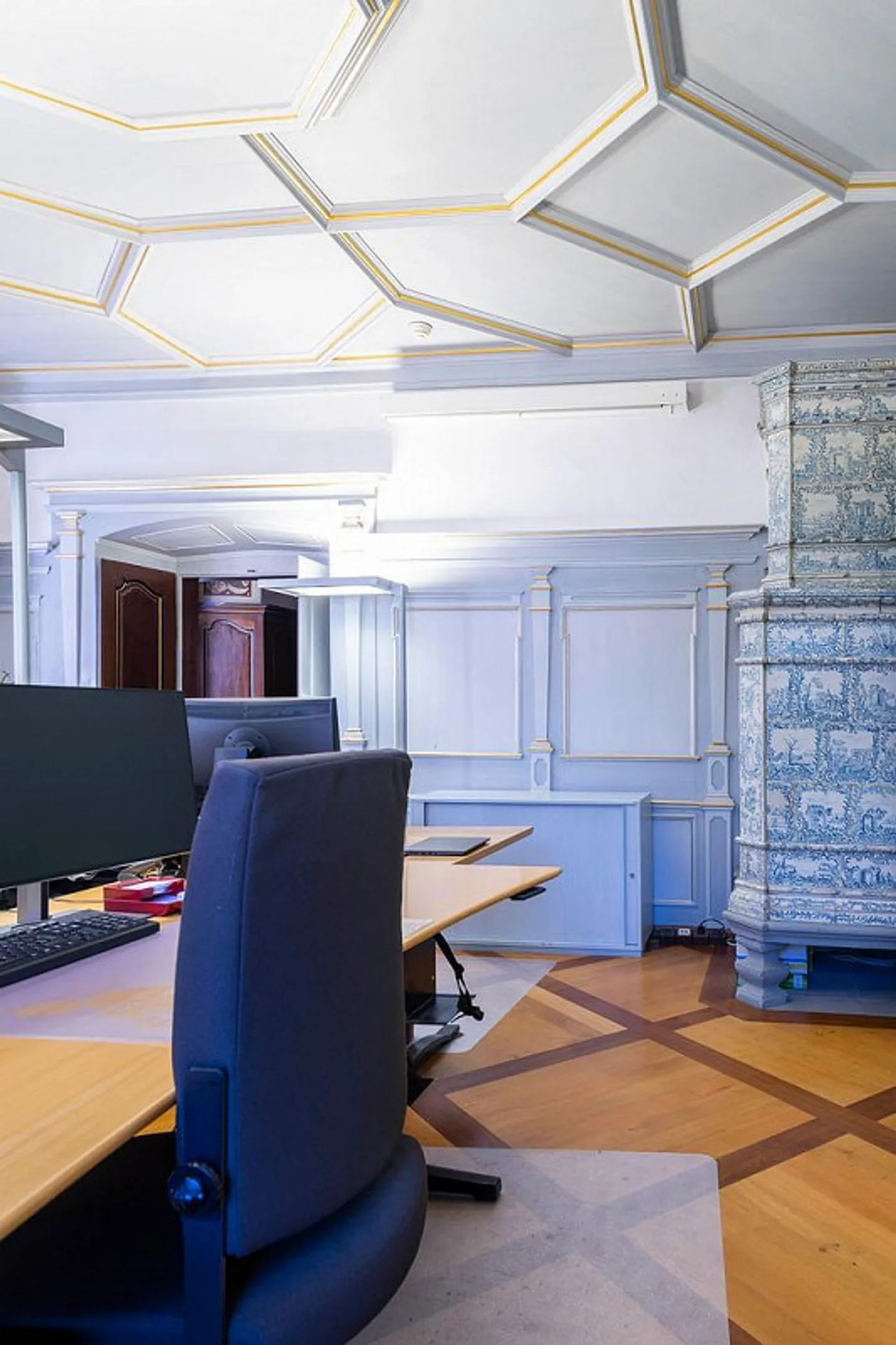 Votre siège social représentatif dans un bâtiment baroque élevé - Photo 5 sur 9