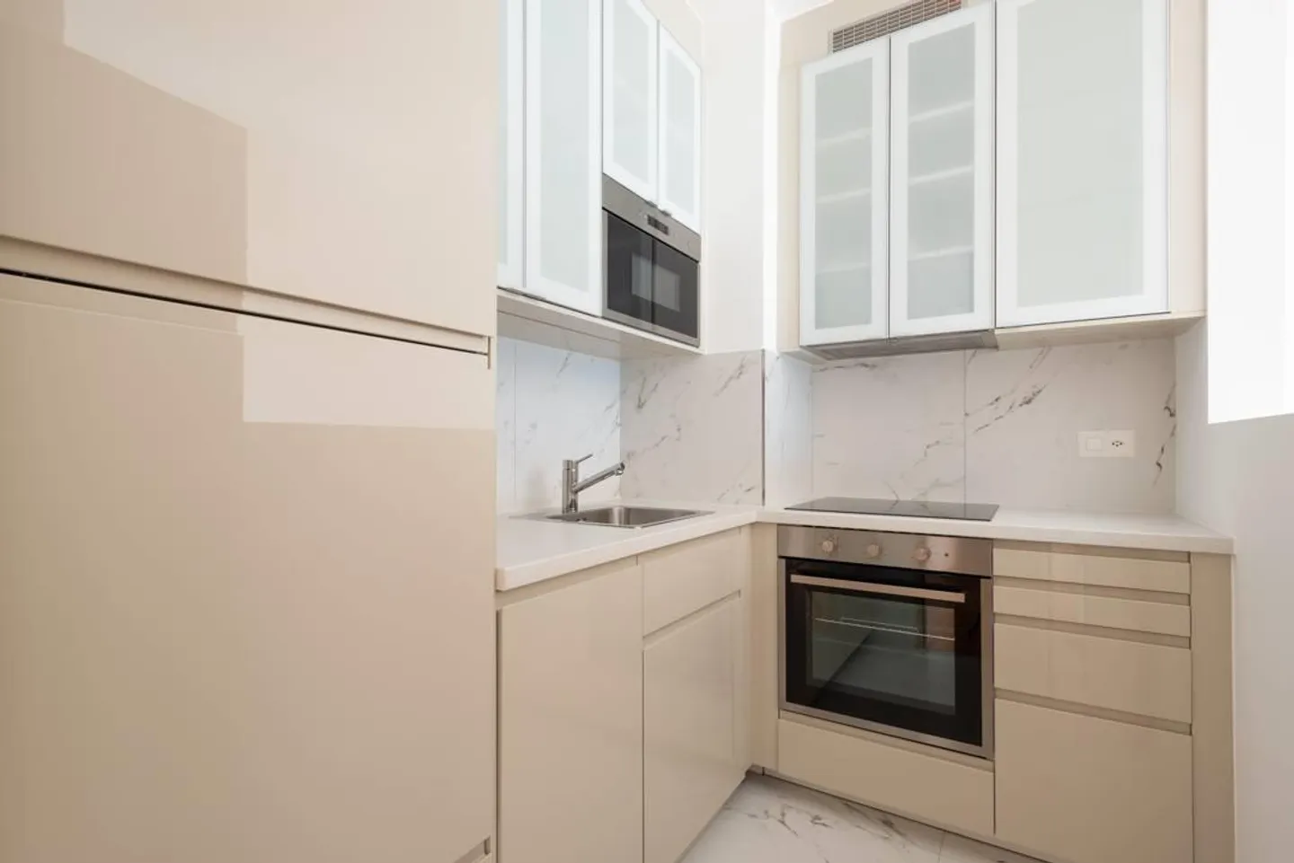 Appartamento ristrutturato a Lugano - Foto 6 di 8