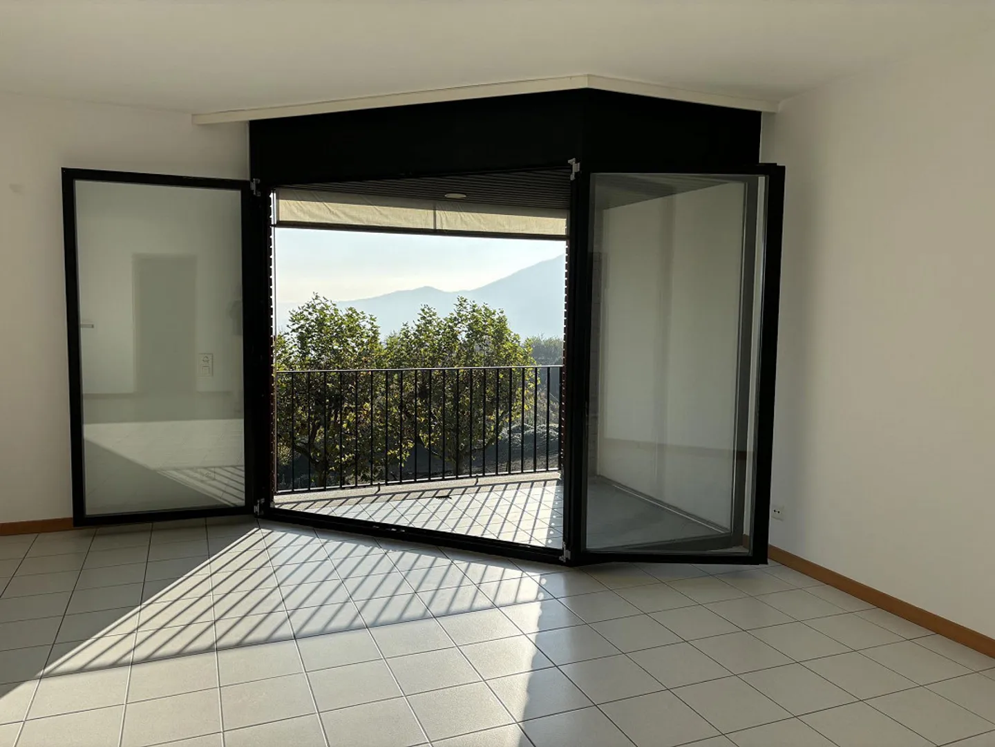 Rovio 4.5 rooms in a magnificent location - Photo 4 of 13