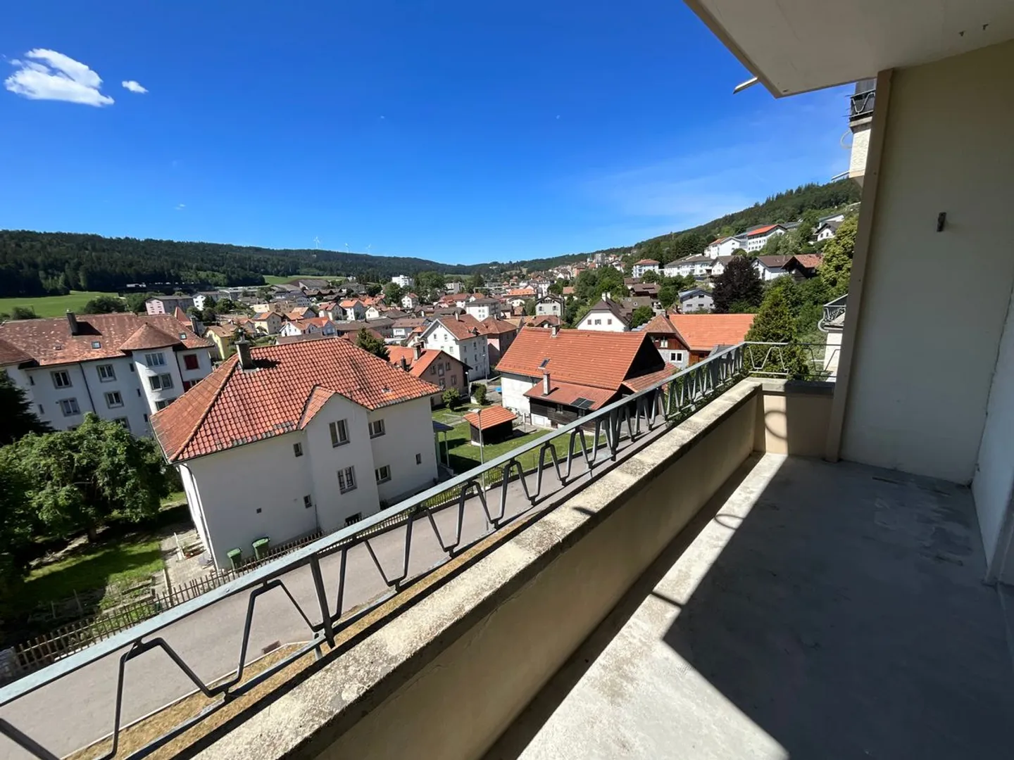 Appartement charmant avec 3.5 pièces - Photo 5 sur 8