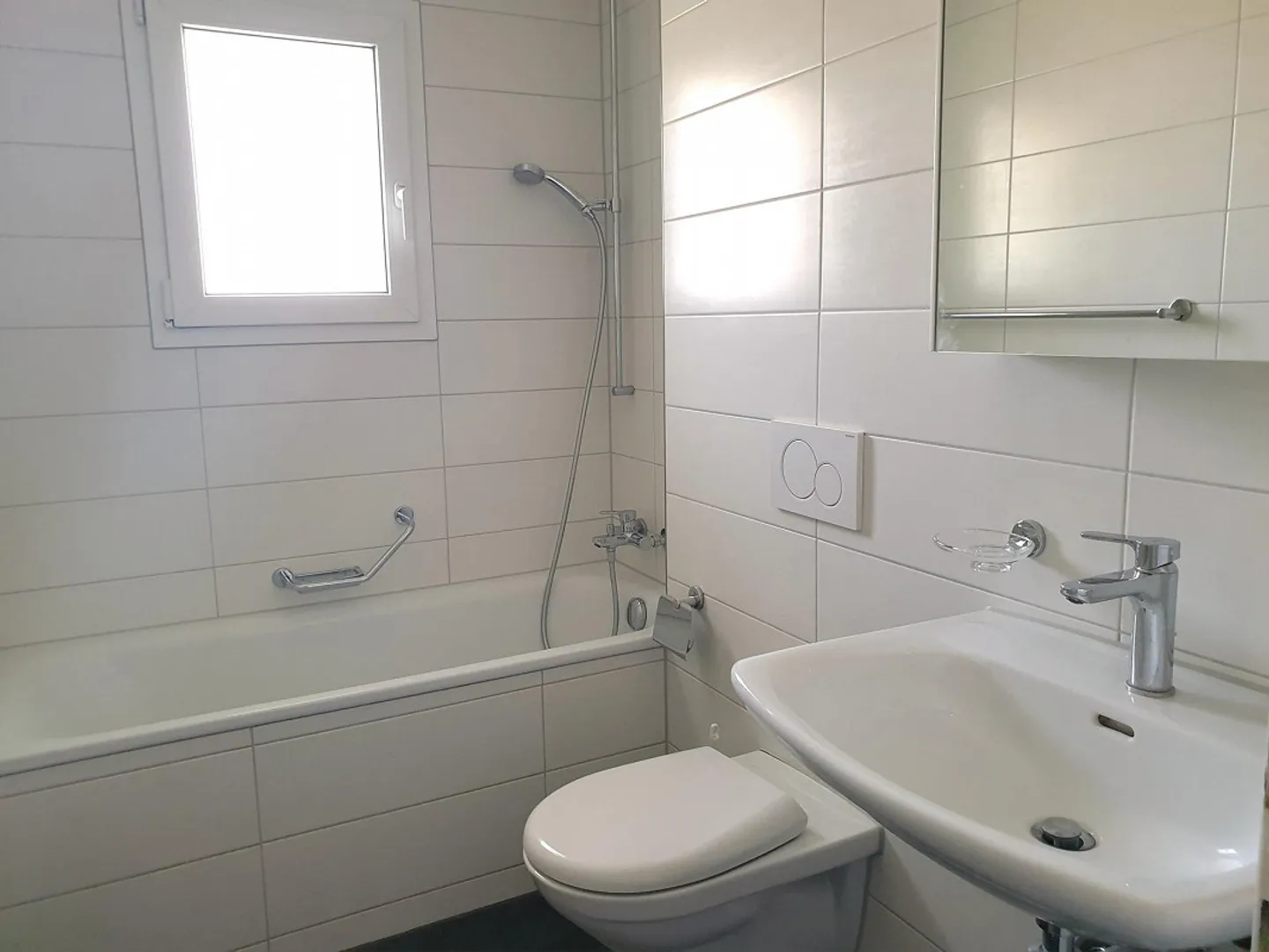 Bel appartement dans un emplacement idéal - Photo 5 sur 7
