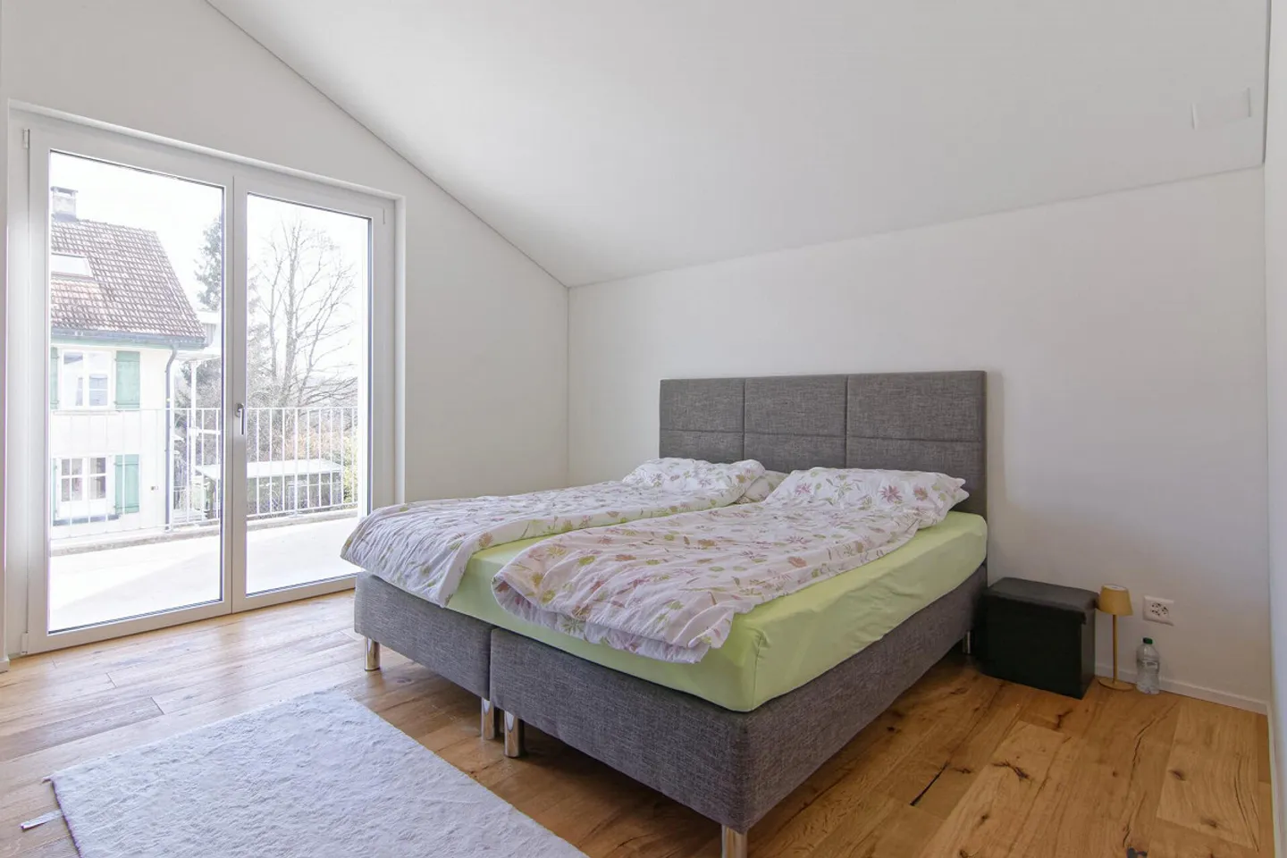 Nearly new 5.5-room terraced house - Photo 7 of 8