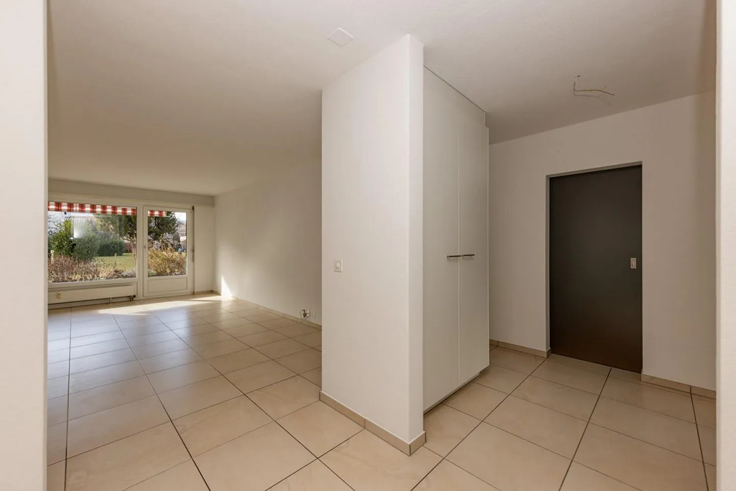 Appartement de jardin 4,5 pièces, rez-de-chaussée - Photo 7 sur 13