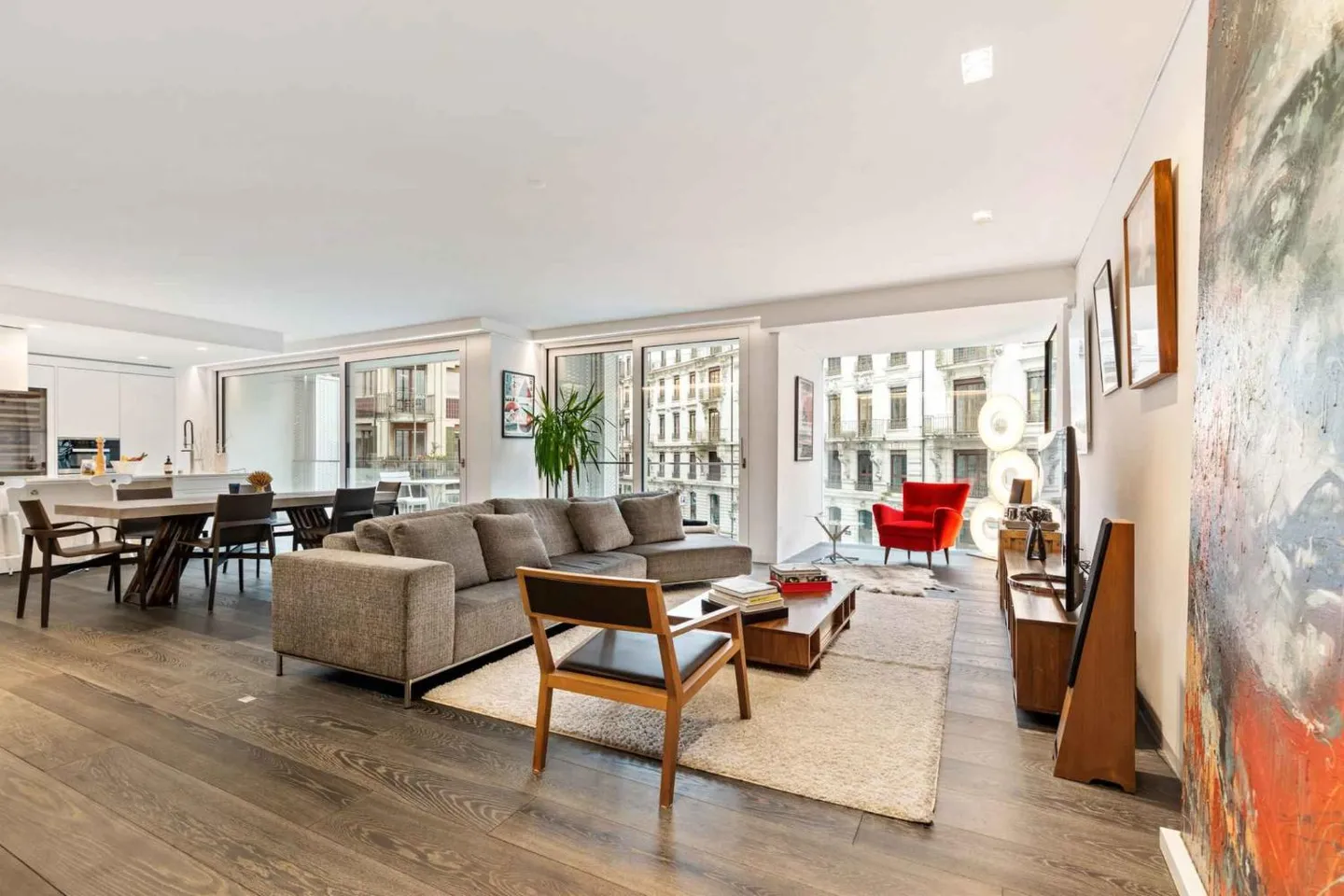 5-Zimmer-Wohnung - Foto 1 von 13