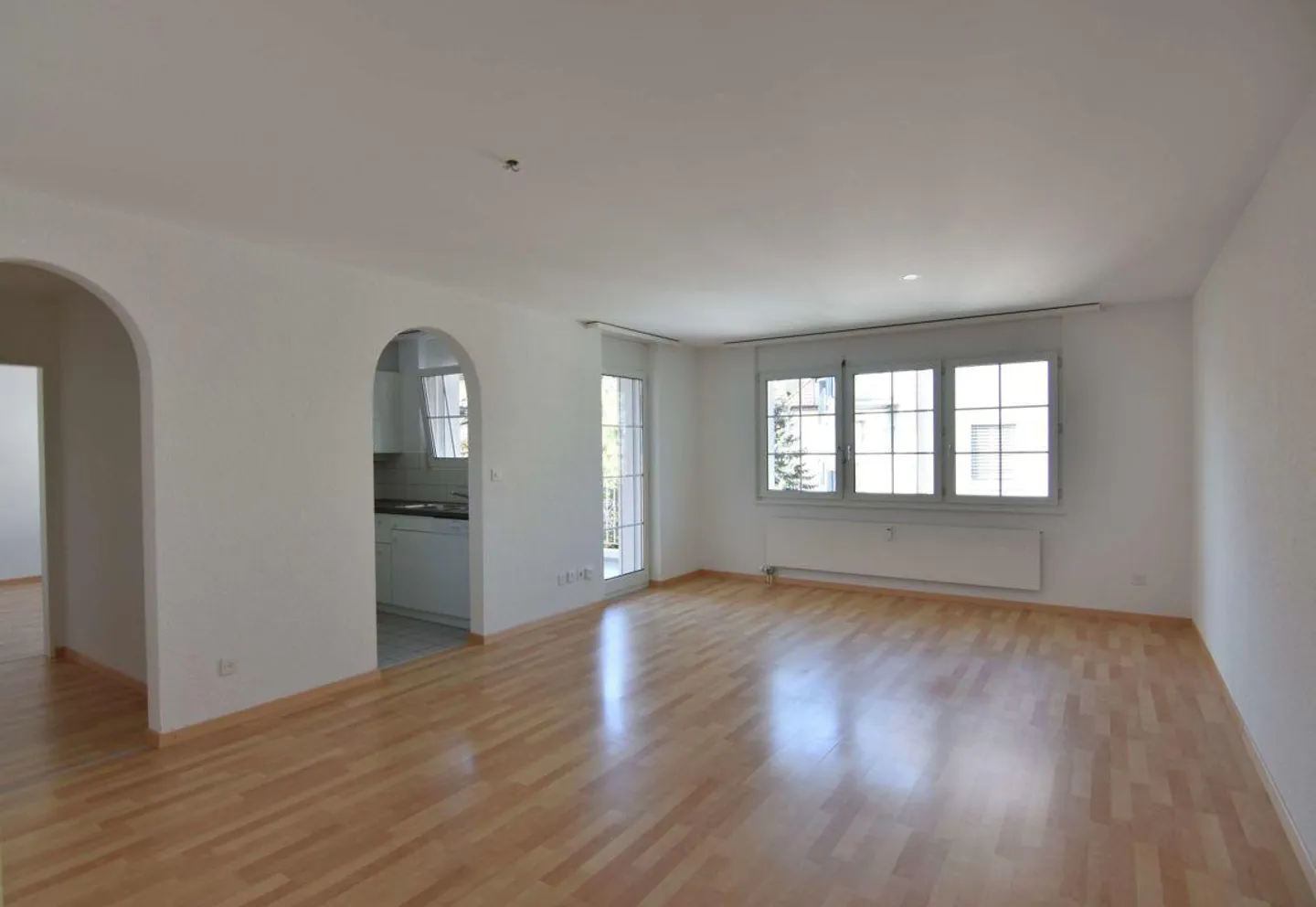 3 1/2 Room Apartment, Near the Federal Administrative Court - Photo 2 of 9