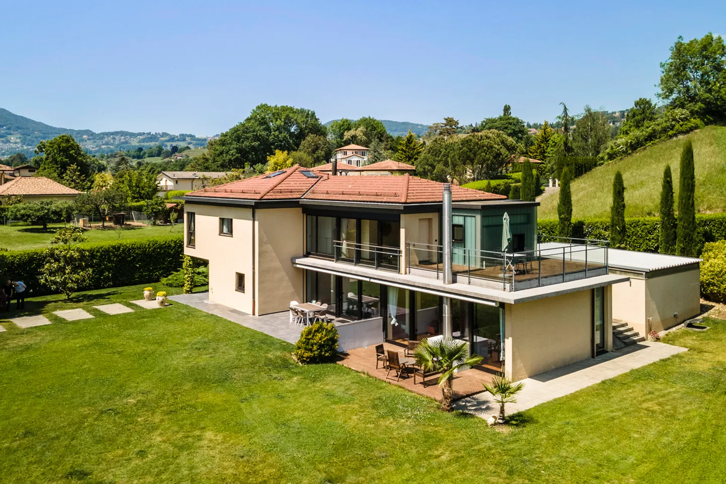 Magnifico immobile ristrutturato in un quartiere prestigioso - Foto 1 di 14