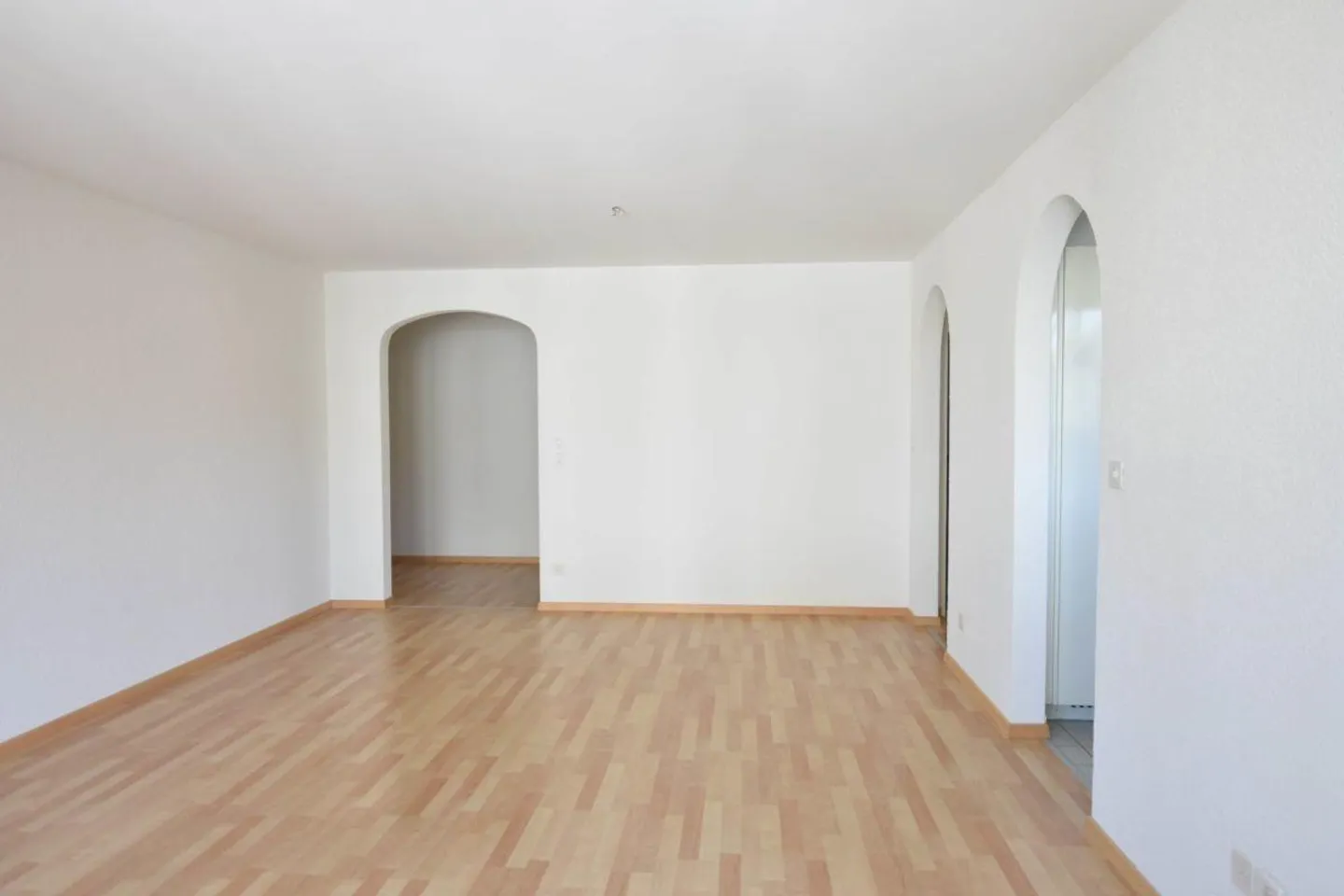 3 1/2 Room Apartment, Near the Federal Administrative Court - Photo 3 of 9