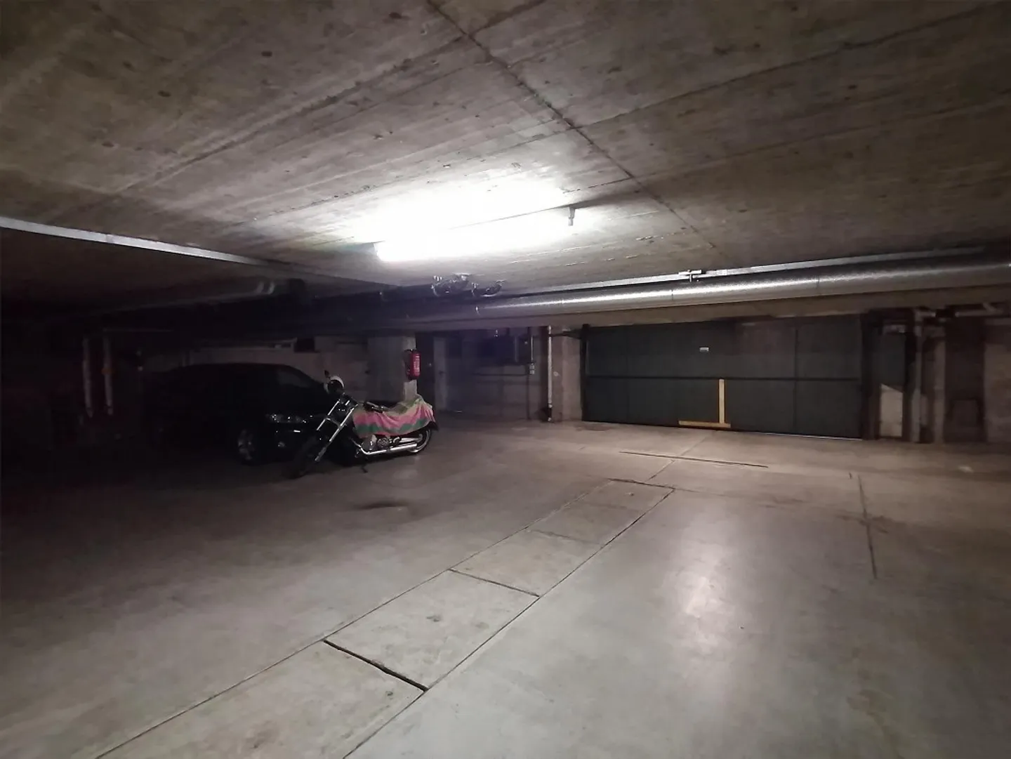 Parkplatz Buhnstrasse 14, 8052 Zürich - Foto 2 von 3