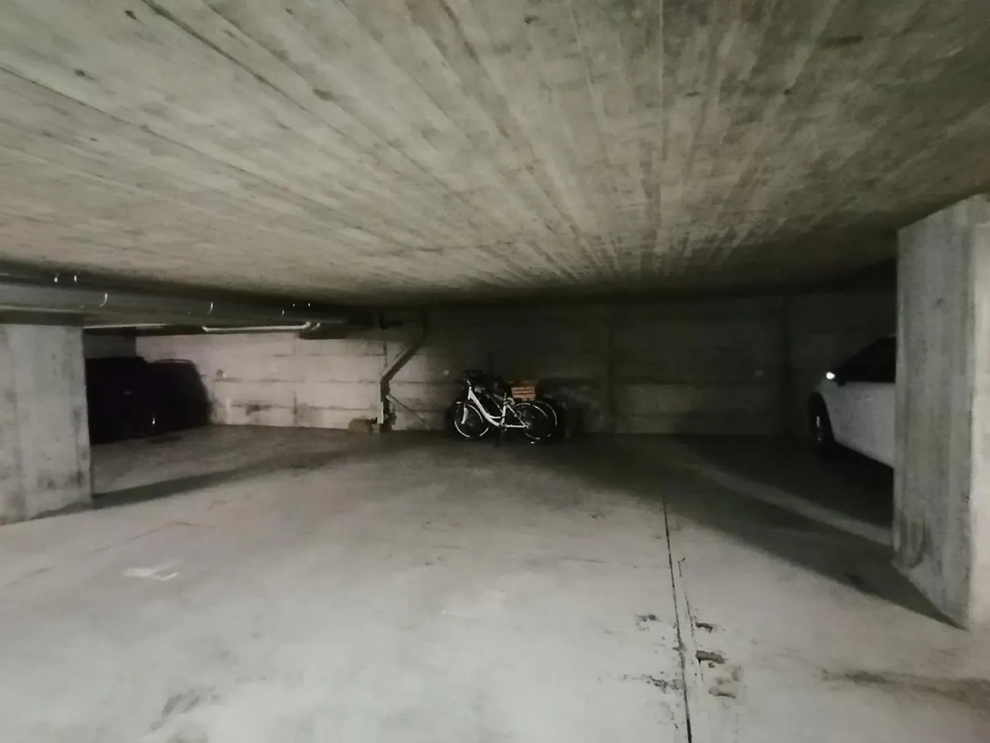 Parkplatz Buhnstrasse 14, 8052 Zürich - Foto 3 von 3