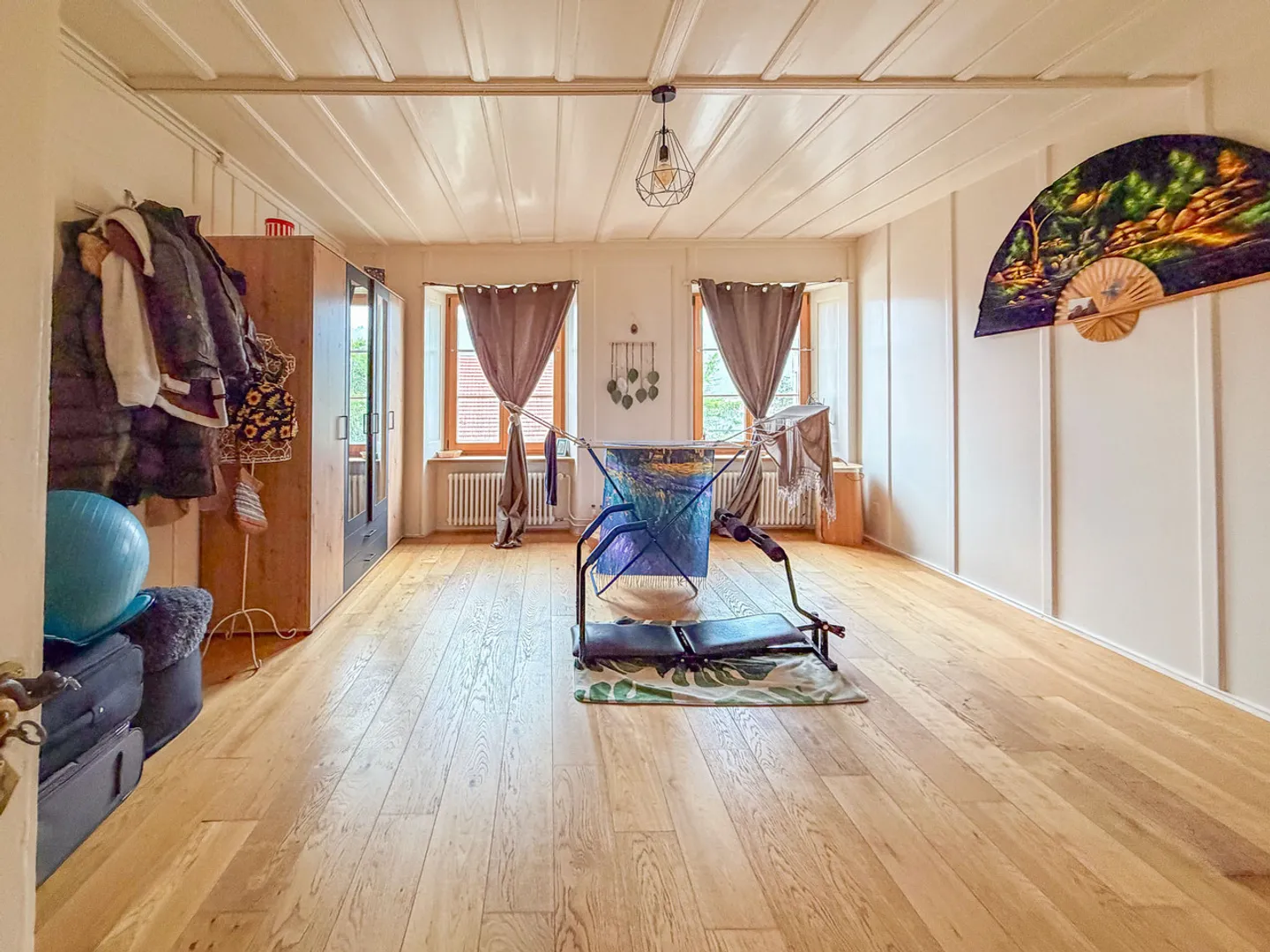 Maison indépendante avec bâtiment locatif et diverses extensions - Photo 19 sur 27