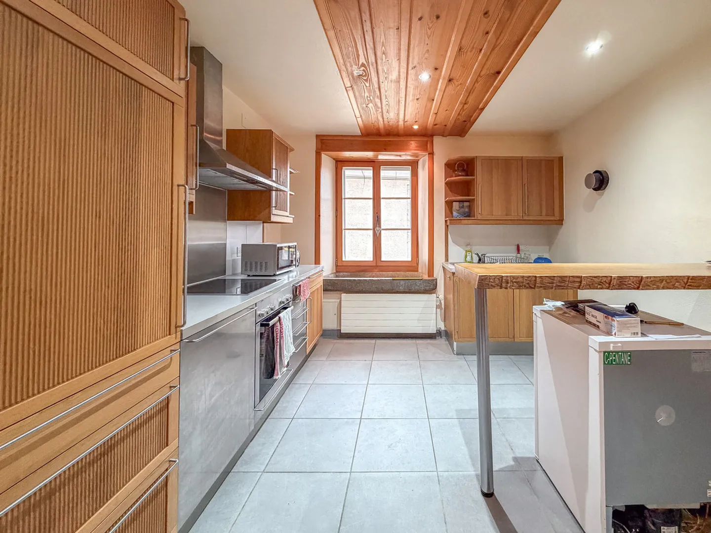 Maison indépendante avec bâtiment locatif et diverses extensions - Photo 20 sur 27