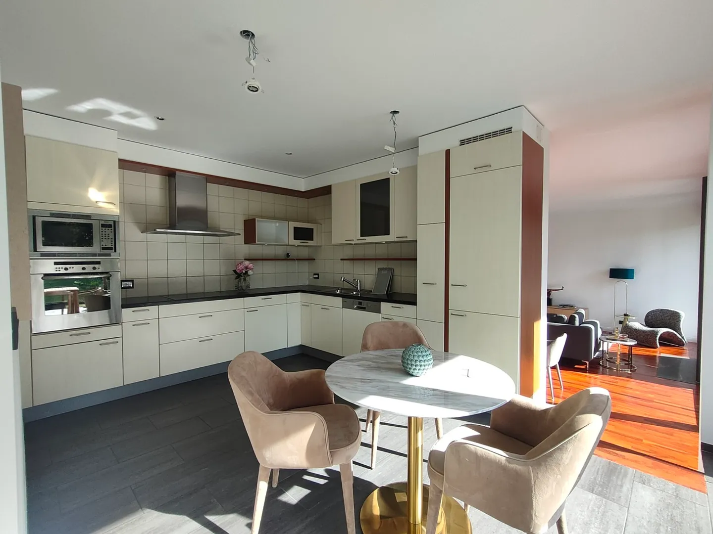 Magnifico immobile ristrutturato in un quartiere prestigioso - Foto 6 di 14