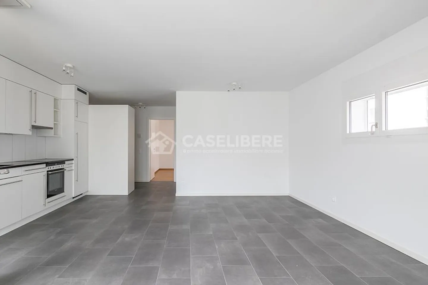 ZENTRAL 2.5 ZIMMER IN LOCARNO - Foto 3 von 11