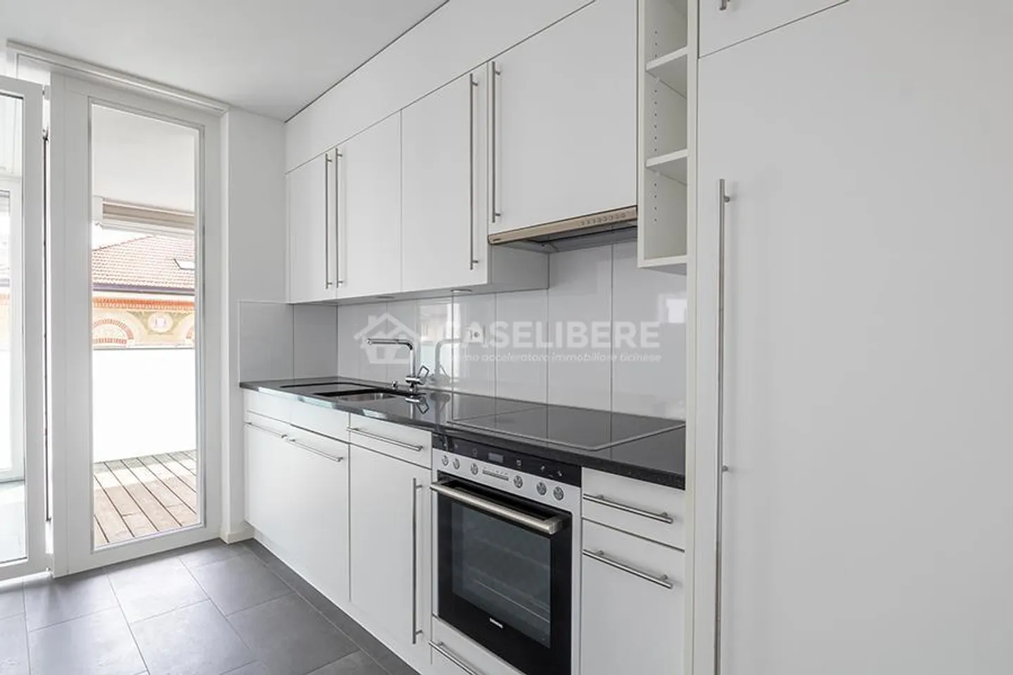 ZENTRAL 2.5 ZIMMER IN LOCARNO - Foto 5 von 11