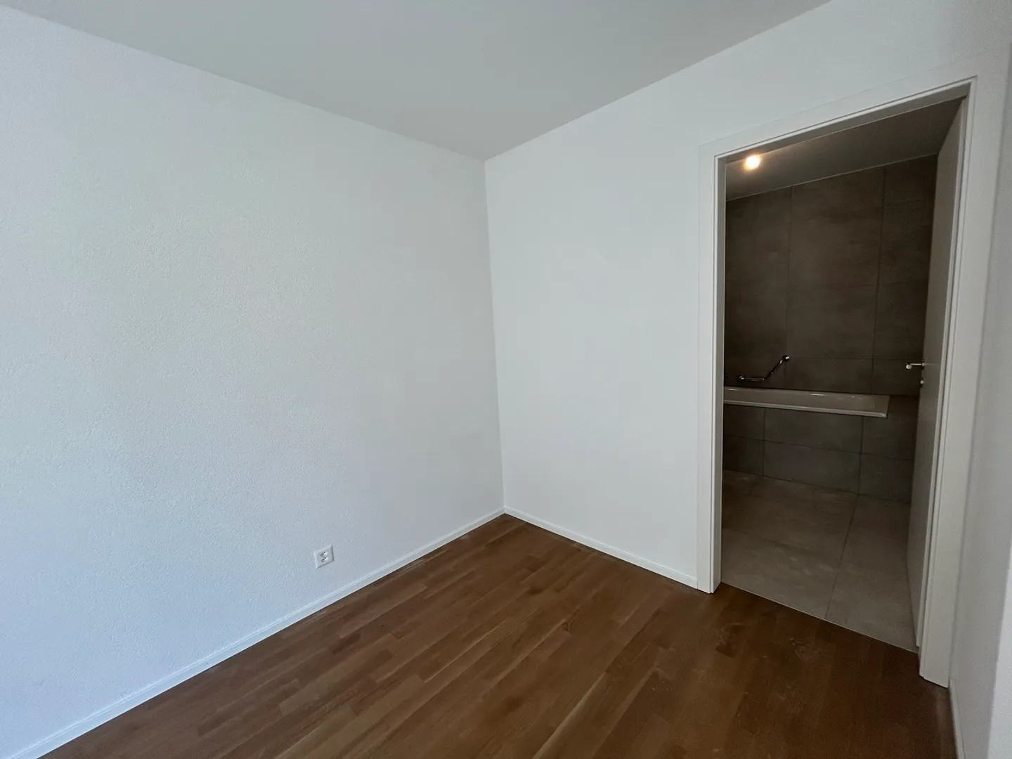 Stupendo appartamento di 4,5 stanze con grande balcone - Foto 5 di 8