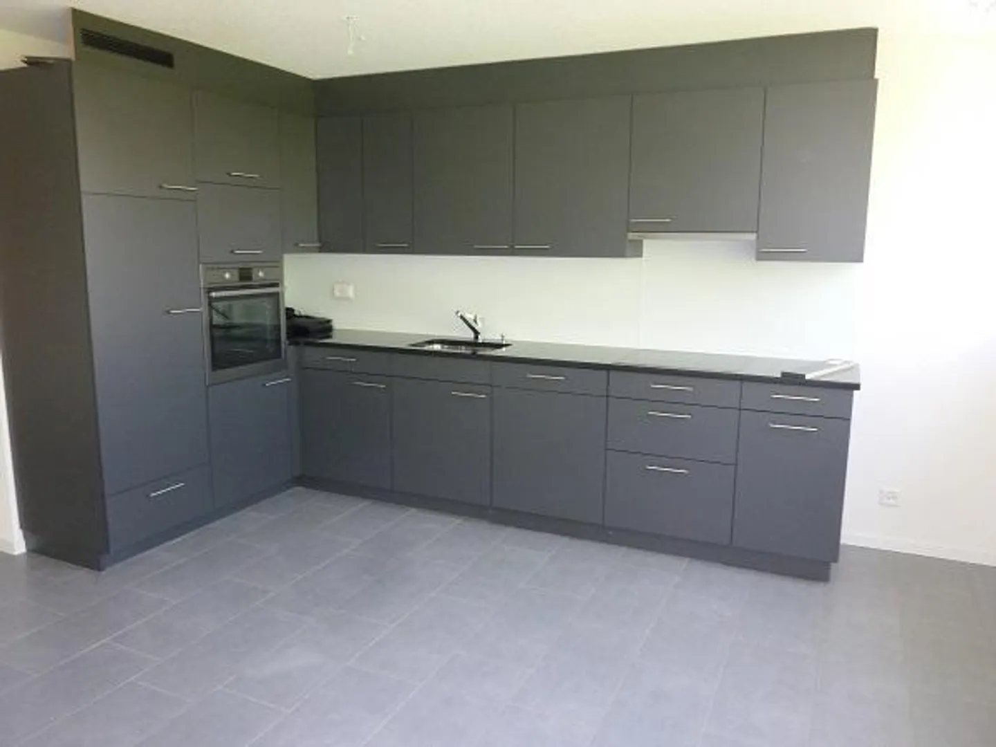 L'appartement cherche pompier - Photo 1 sur 5