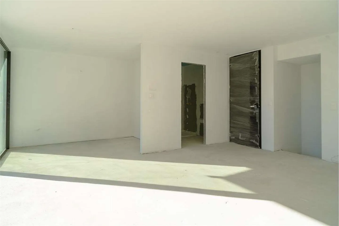 Maroggia: Elegante Maisonette mit Privatgarten - Foto 4 von 7