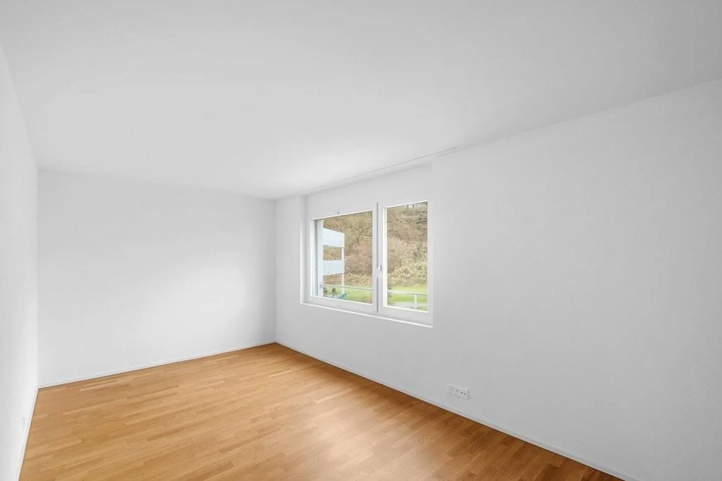 Moderne Parterre Wohnung - Foto 3 von 10