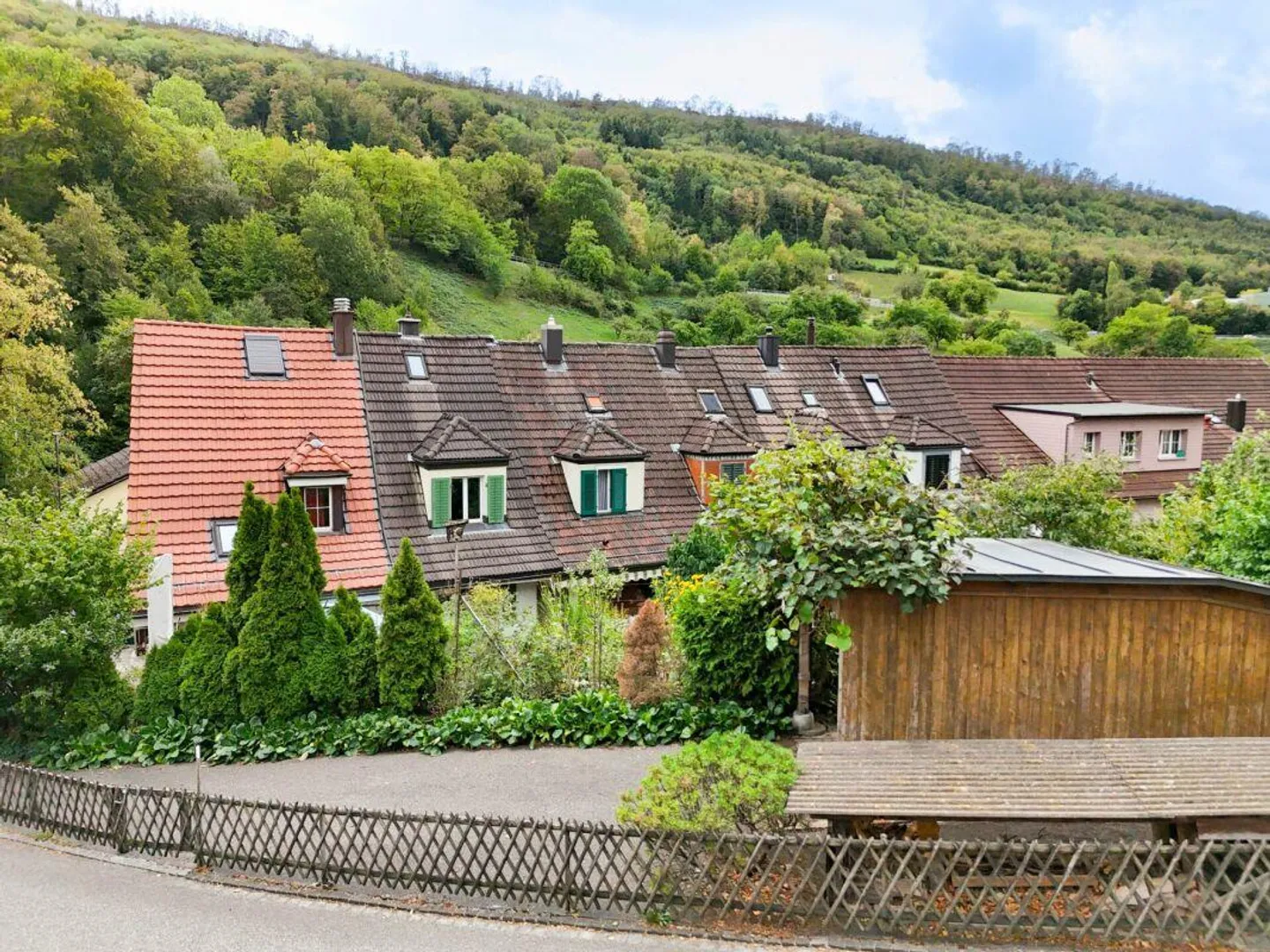 In historical ensemble: 3.5- / 4.5-room terraced single-family house - Photo 4 of 10