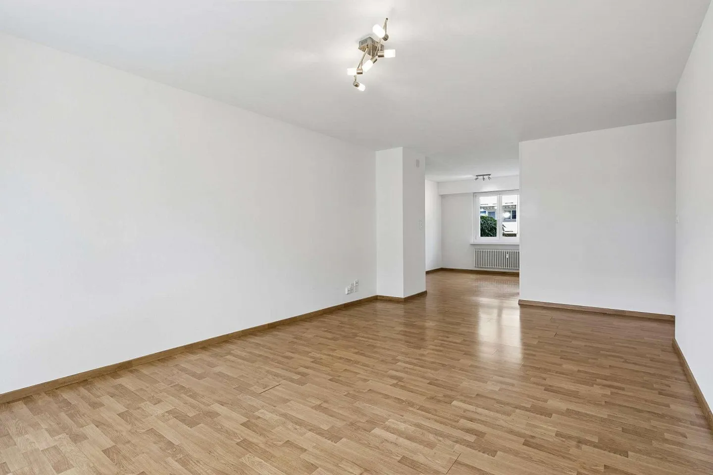 Well-maintained 4.5-room apartment in a family-friendly central location in... - Photo 5 of 12
