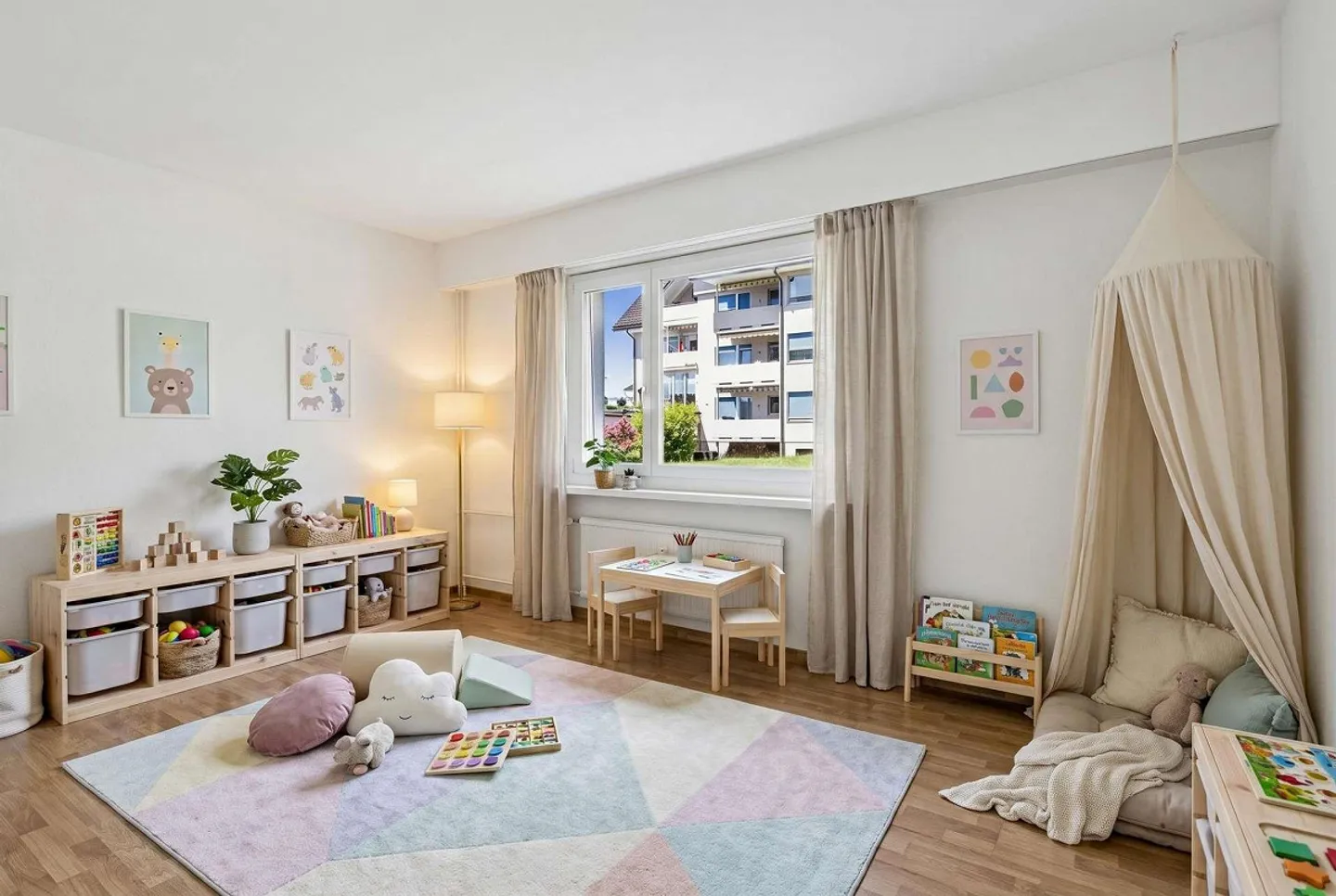 Well-maintained 4.5-room apartment in a family-friendly central location in... - Photo 9 of 12
