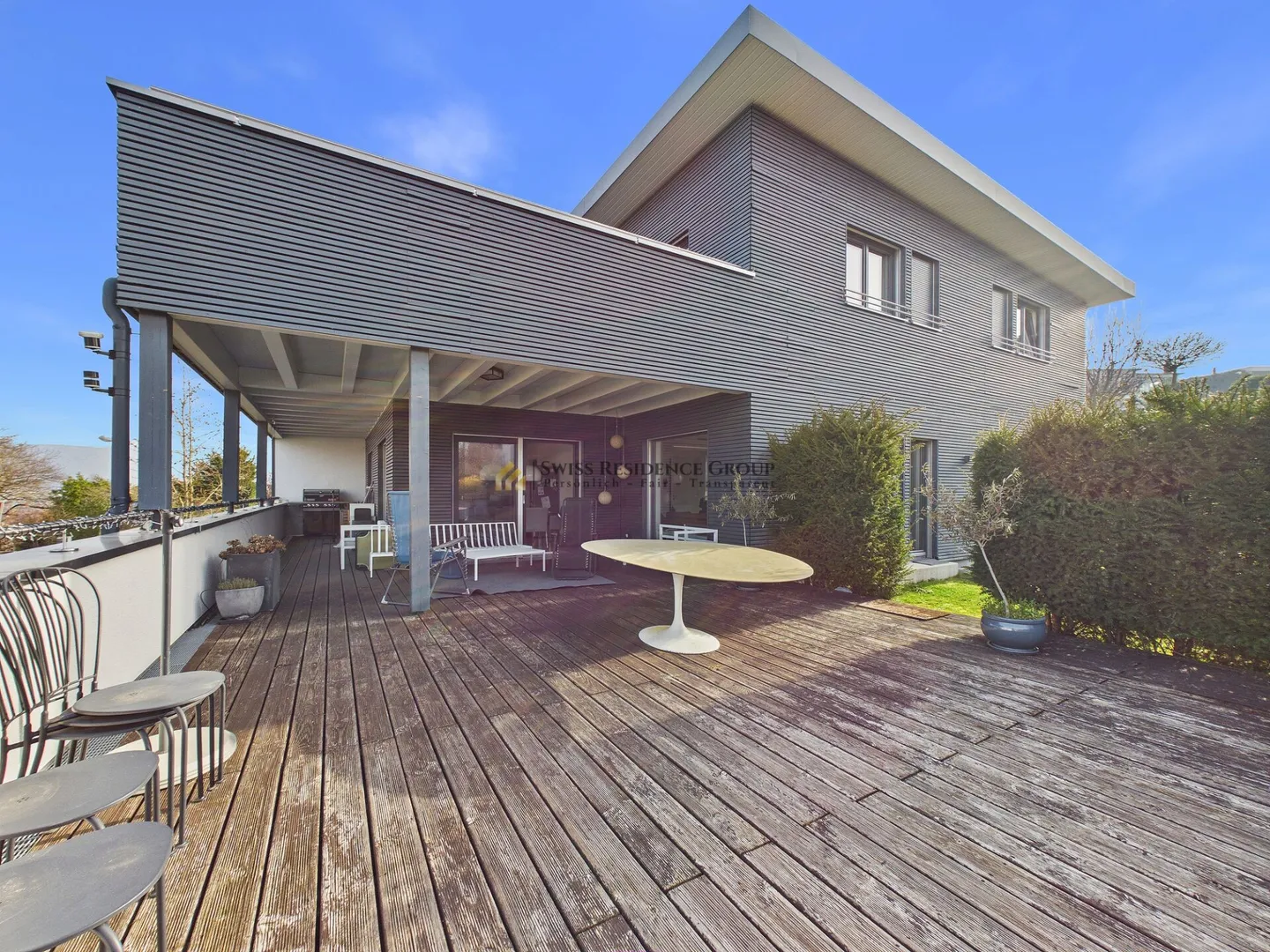 Modernes Generationenhaus mit Terrassen, Garten und Weitsicht in Bellmund - Foto 4 di 7