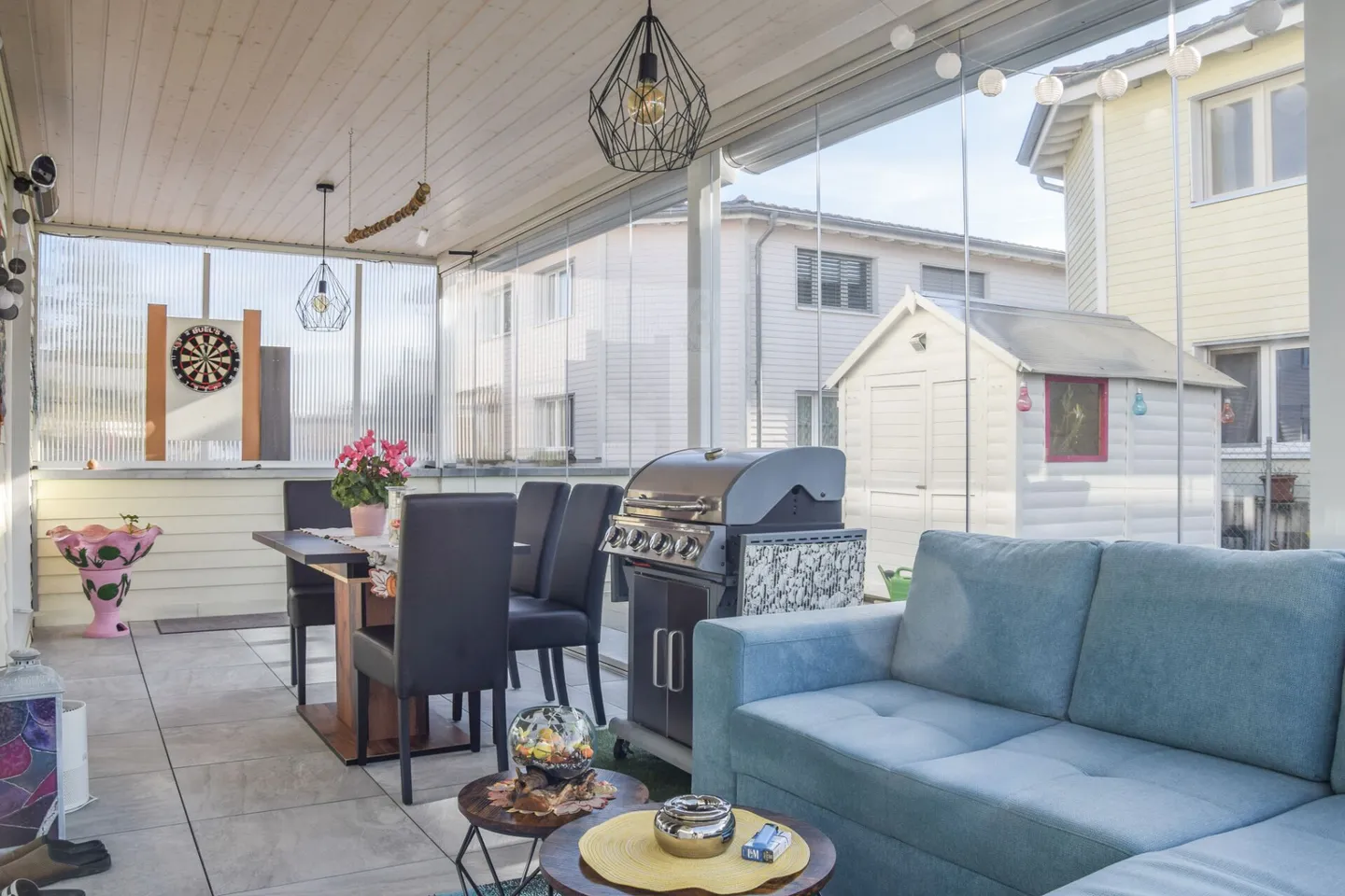 Casa bifamiliare di 5,5 stanze in una posizione adatta alle famiglie a Zuben - Foto 12 di 18