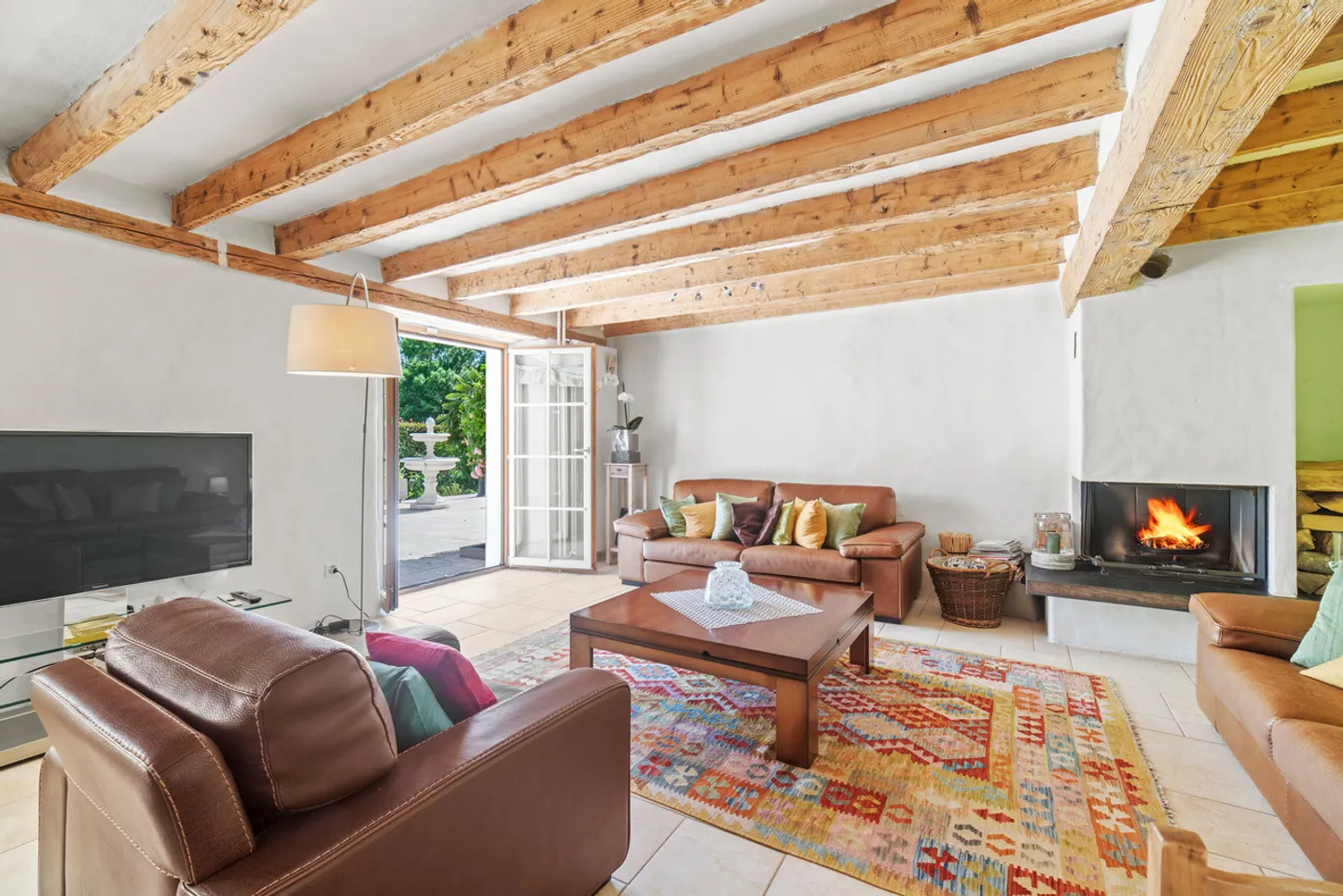 Charmante Immobilie mit 3 Einheiten auf einem schönen Grundstück in Giez - Foto 3 von 17