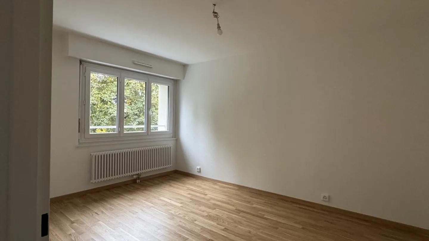 Renovierte 3,5-Zimmer-Wohnung im 1. Stock - Foto 9 von 11