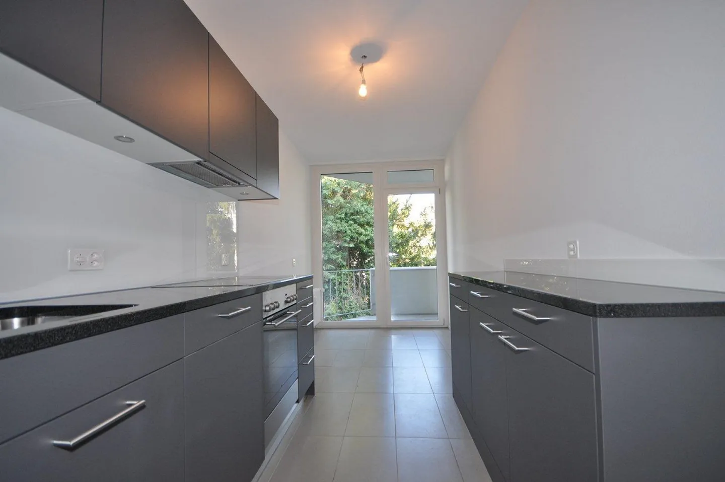 Appartement 2 pièces élégant avec balcon dans un emplacement central cherche locataire... - Photo 4 sur 7